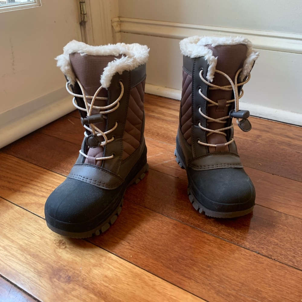 Toddler / kids winter boots size 13T